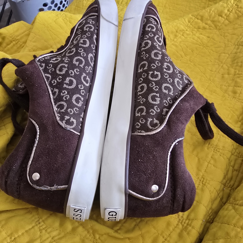 Guess Chocolate Lace-Up Sneakers - Picture 3 of 8